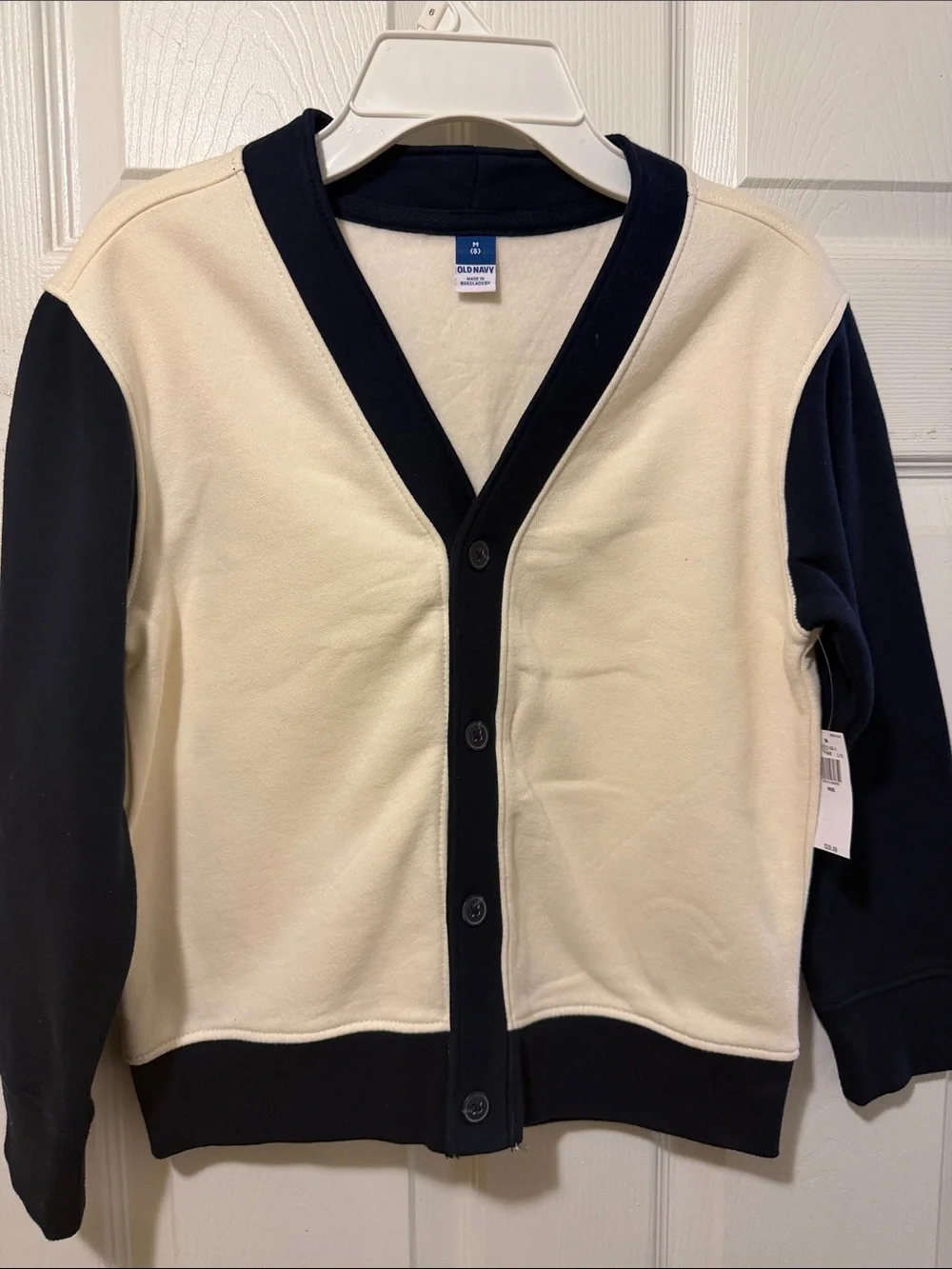 4 caps 1 cardigan 2 long sleeve tees 6 thermals